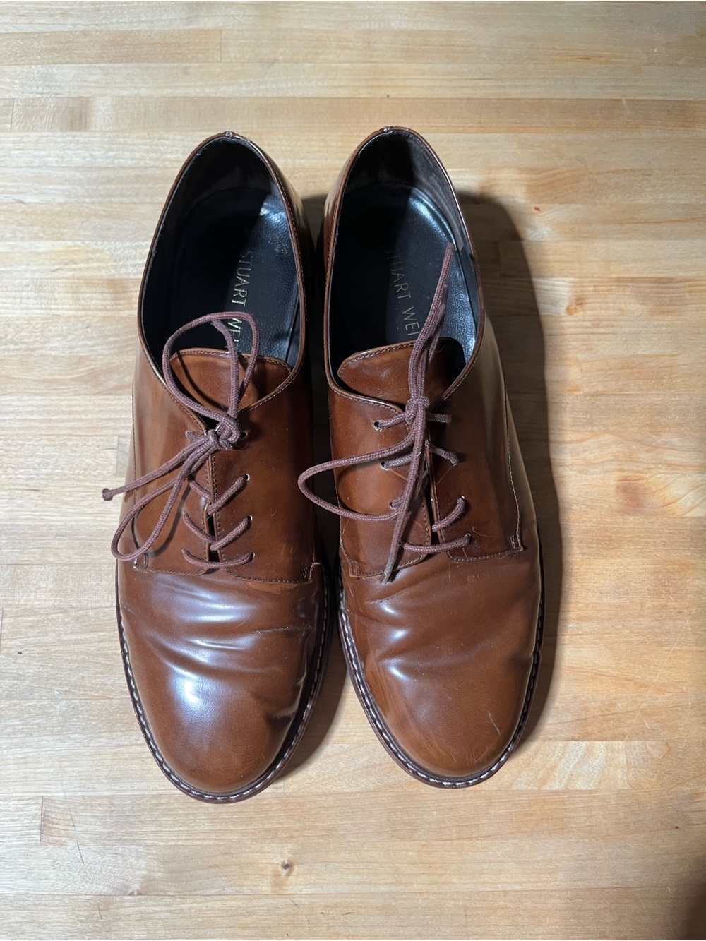 Stuart Weitzman Metro Brown Leather Lace-Up Oxfords